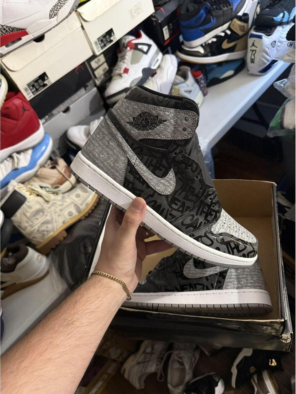 Jordan retro 1 Rebellionaire sz 11m ds